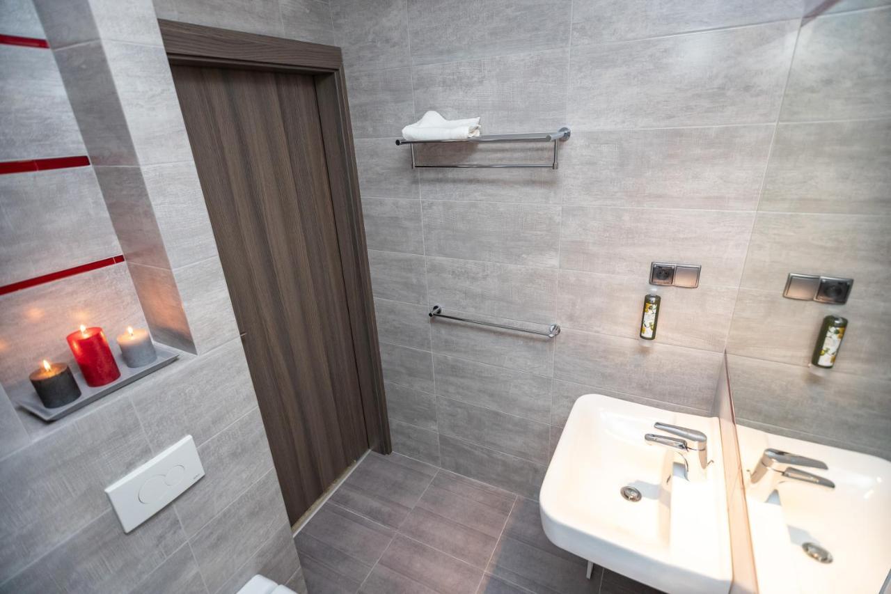 Apartamenty Elitmat Minsk Mazowiecki Exterior photo